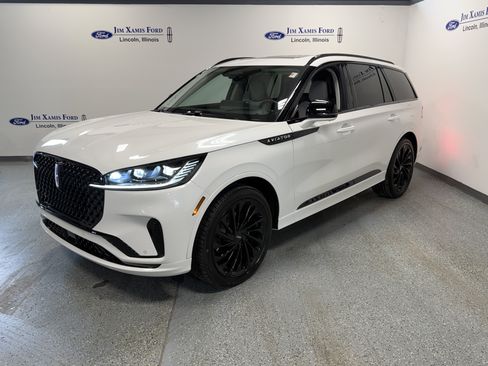 New 2026 Lincoln Aviator Reserve AWD/4WD image 3
