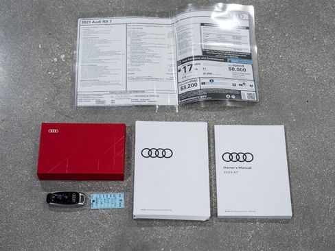Used 2023 Audi RS 7 Sportback AWD/4WD image 21