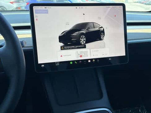 Used 2023 Tesla Model Y Long Range image 20
