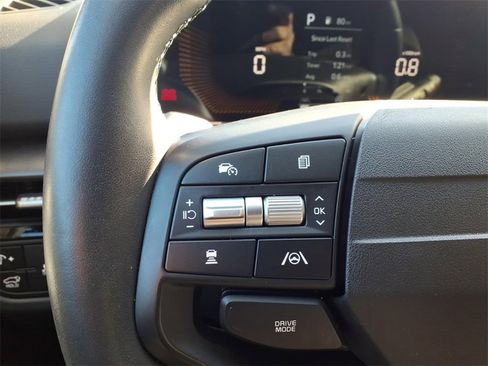 Used 2026 Kia Sportage EX w/ EX Panorama Roof Package image 6