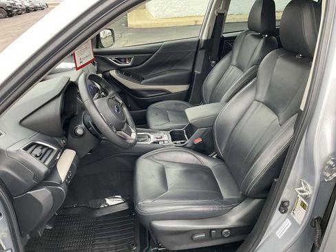 Used 2023 Subaru Forester Limited image 10