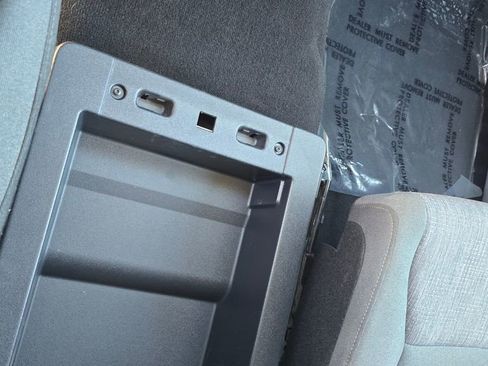 Used 2024 Ford F250 XLT image 28