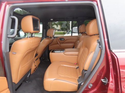 Used 2021 INFINITI QX80 Sensory w/ All-Season Package RWD image 19