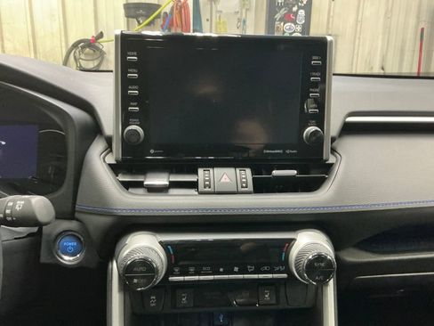 Certified 2022 Toyota RAV4 XSE w/ XSE Grade Weather Package image 18