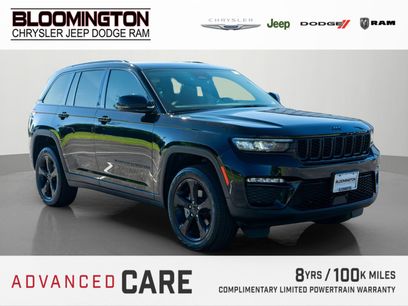 Used 2023 Jeep Grand Cherokee Limited w/ Black Appearance Package