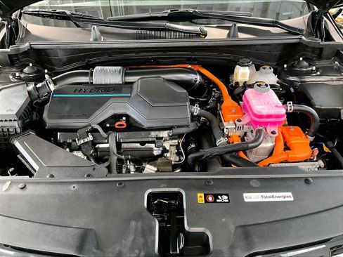 Used 2023 Kia Sportage EX w/ EX Premium Package image 29