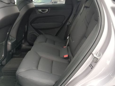 Used 2026 Volvo XC60 B5 Plus w/ Protection Package Premier image 18
