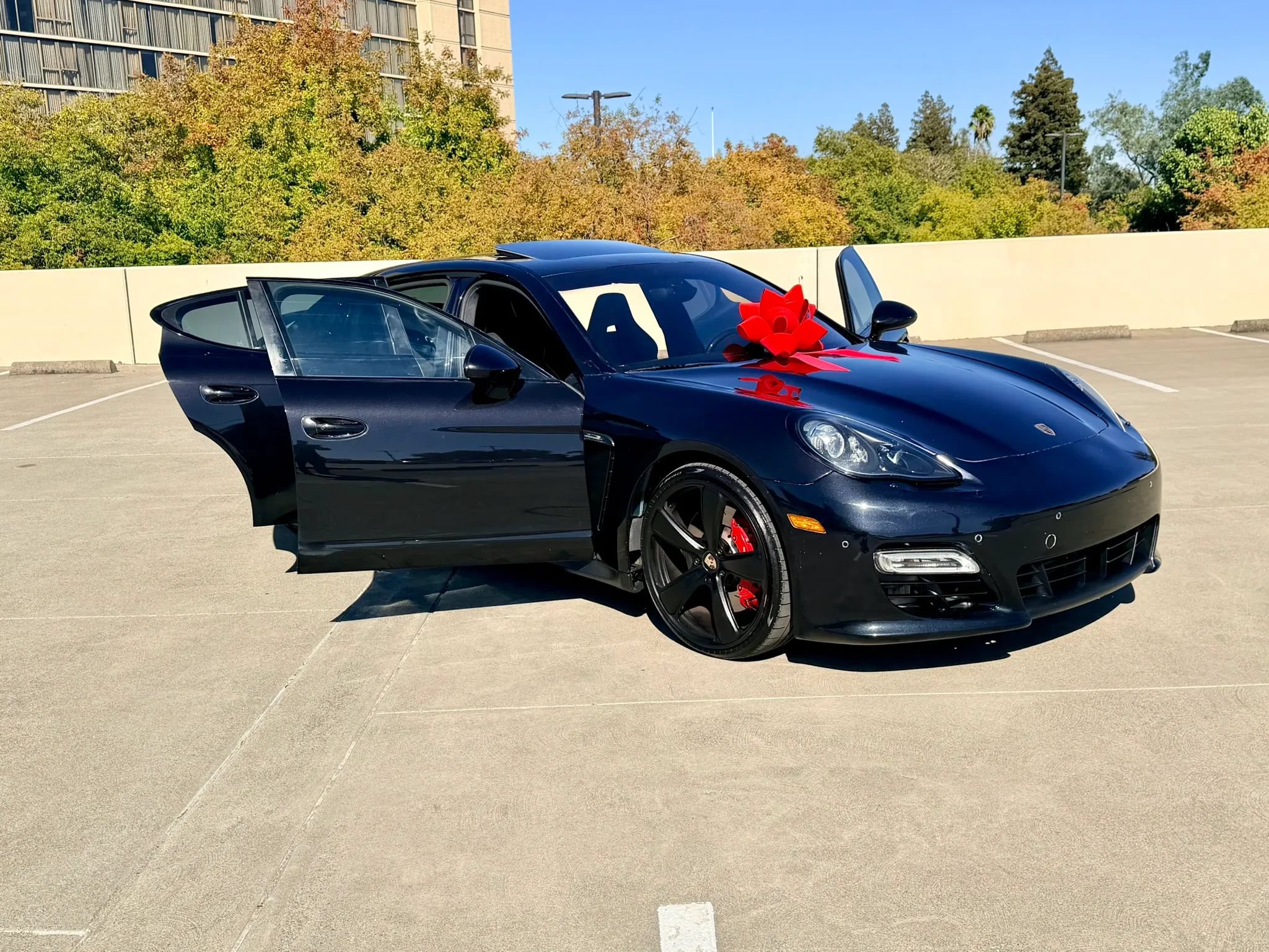 Used 2013 Porsche Panamera GTS AWD/4WD image 63