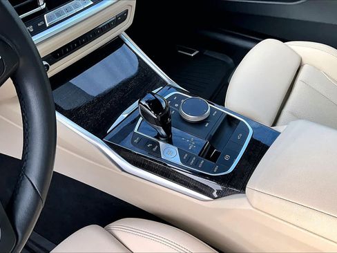 Certified 2023 BMW 430i Convertible w/ Convenience Package image 17