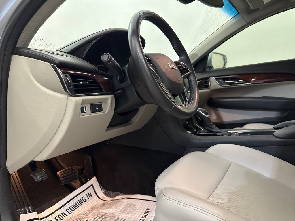 Used 2017 Cadillac ATS Luxury RWD image 29