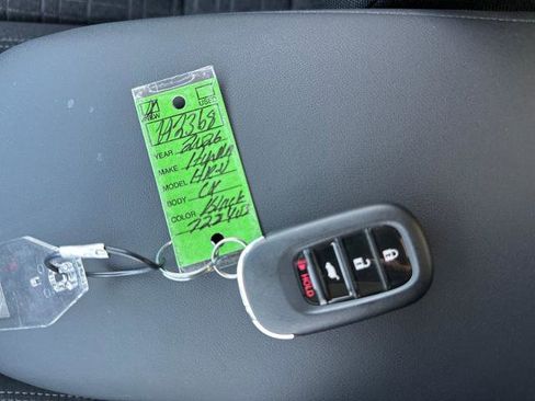 New 2026 Honda HR-V LX image 30