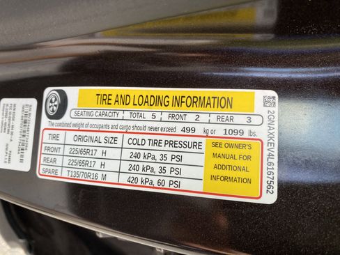 Used 2020 Chevrolet Equinox LT FWD image 38