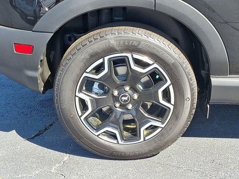 New 2025 Ford Bronco Sport Outer Banks w/ Outer Banks Tech Package+ image 9