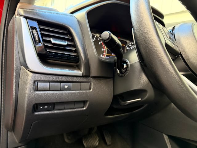 Used 2023 Nissan Rogue SV FWD image 23