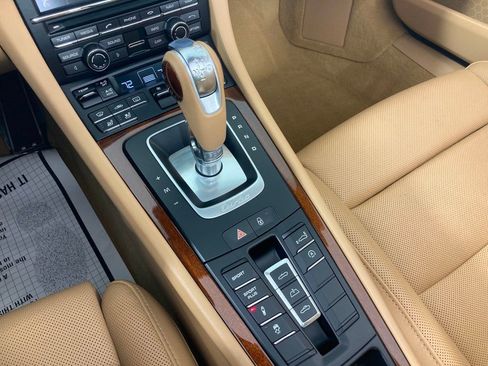 Certified 2015 Porsche 911 Turbo image 12