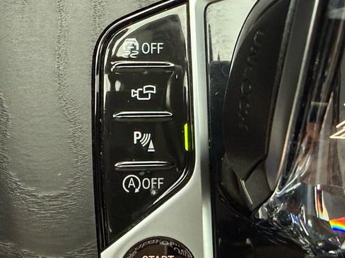 Used 2020 BMW X7 xDrive40i w/ Cold Weather Package image 30