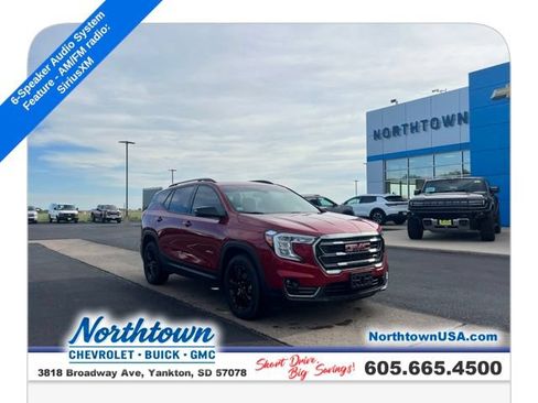Used 2024 GMC Terrain AT4 AWD/4WD image 5
