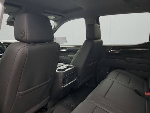New 2026 GMC Sierra 1500 Elevation image 18