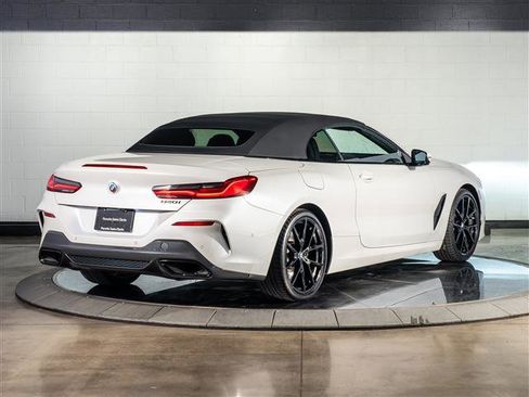 Used 2023 BMW 840i Convertible image 15