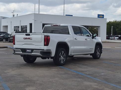 Used 2026 GMC Sierra 1500 SLT RWD image 5