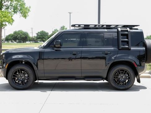 New 2026 Land Rover Defender 110 S AWD/4WD image 11