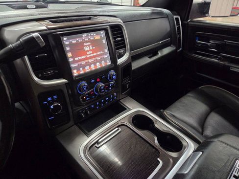 Used 2017 RAM 3500 Laramie Longhorn image 47