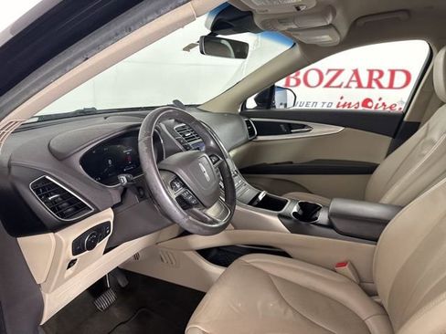 Used 2020 Lincoln Nautilus FWD w/ Equipment Group 101A image 12