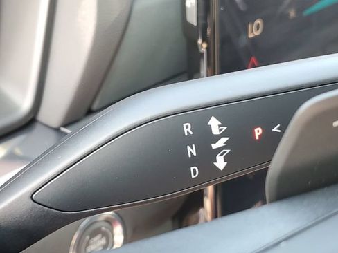 New 2027 GMC Terrain AT4 w/ Convenience Package III AWD/4WD image 18