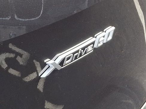 New 2026 BMW iX xDrive60 image 21