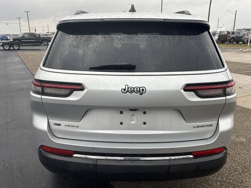 Used 2021 Jeep Grand Cherokee L Limited image 4