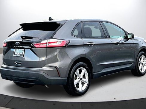 Used 2021 Ford Edge SE w/ Cargo Accessory Package image 8