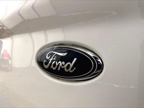 Used 2022 Ford Transit Connect XL FWD image 13