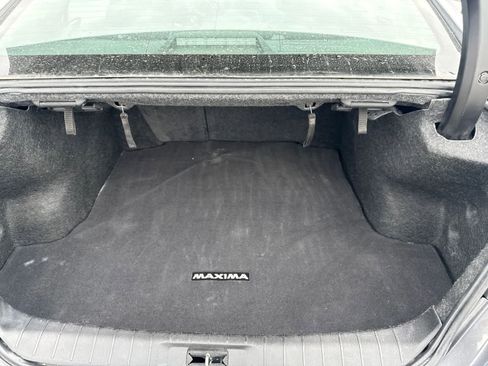 Used 2023 Nissan Maxima SV w/ Floor Mat Group FWD image 13