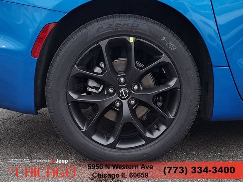 New 2026 Chrysler Pacifica Select w/ S Appearance Package FWD image 5