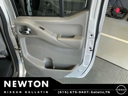Used 2019 Nissan Frontier SV RWD image 35