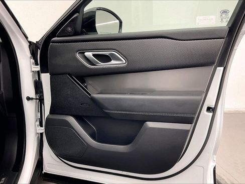 Used 2023 Land Rover Range Rover Velar S image 26