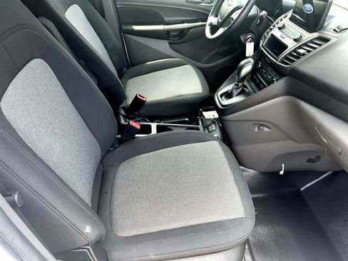 Used 2019 Ford Transit Connect XL image 10