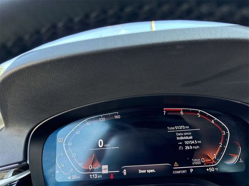 Used 2020 BMW 530i w/ Convenience Package image 16