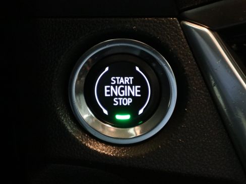 Used 2024 Buick Encore GX Sport Touring FWD image 32