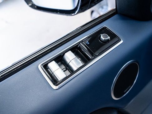 Used 2019 Land Rover Range Rover Sport HST image 37