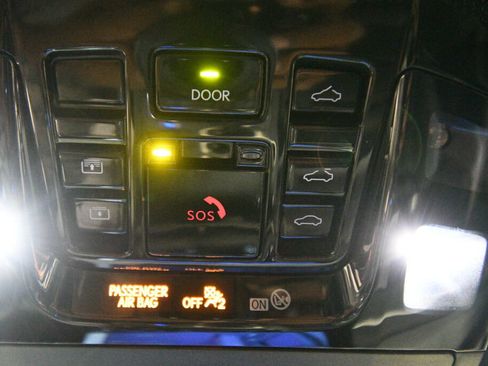 Used 2023 Lexus RX 350 AWD w/ Accessory Package image 18