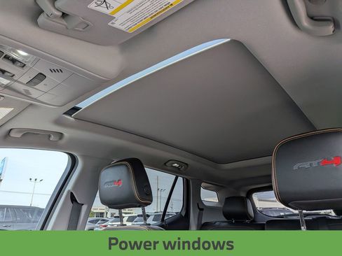 Used 2022 GMC Terrain AT4 w/ LPO, Floor Liner Package AWD/4WD image 18