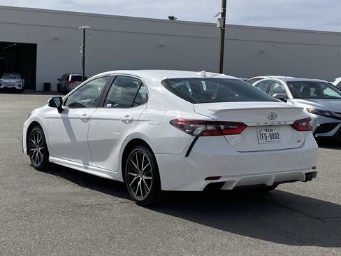 Certified 2023 Toyota Camry SE image 4