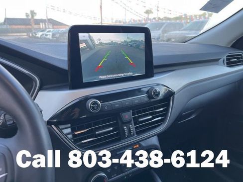 Used 2022 Ford Escape SE w/ SE Sport Appearance Package FWD image 24
