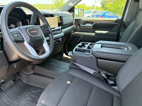 New 2026 GMC Sierra 1500 Elevation w/ Elevation Select Package AWD/4WD image 17