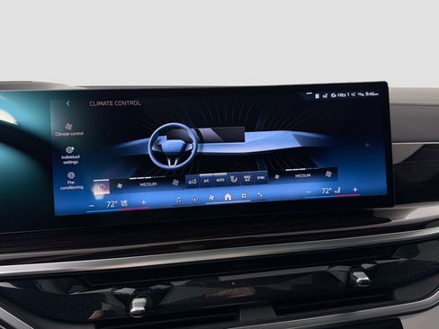 New 2026 BMW X5 xDrive40i w/ M Sport Package image 15