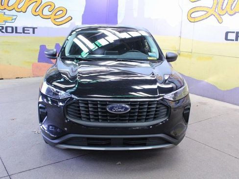 Used 2023 Ford Escape Active image 3