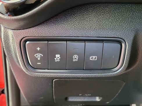 Used 2025 Kia Soul GT-Line FWD image 13