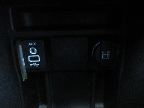 Used 2013 Dodge Charger R/T image 16