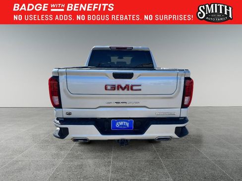Used 2022 GMC Sierra 1500 Elevation AWD/4WD image 7